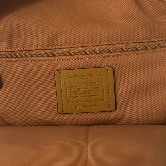 COACH - Large Court Backpack In Signature Canvas. - Picture 5 of 11